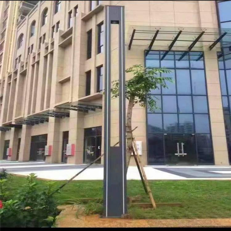 新農(nóng)村建設太陽能路燈供應商 批發(fā)優(yōu)質LED路燈生產(chǎn)商 質優(yōu)價美太陽路燈廠